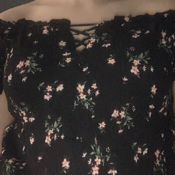 Crop top - Picture 1 of 1